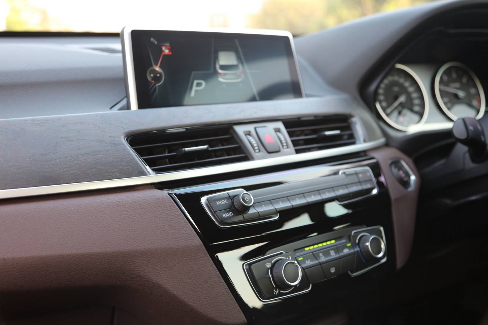 BMW X1 sDrive18d xLine ปี 2016