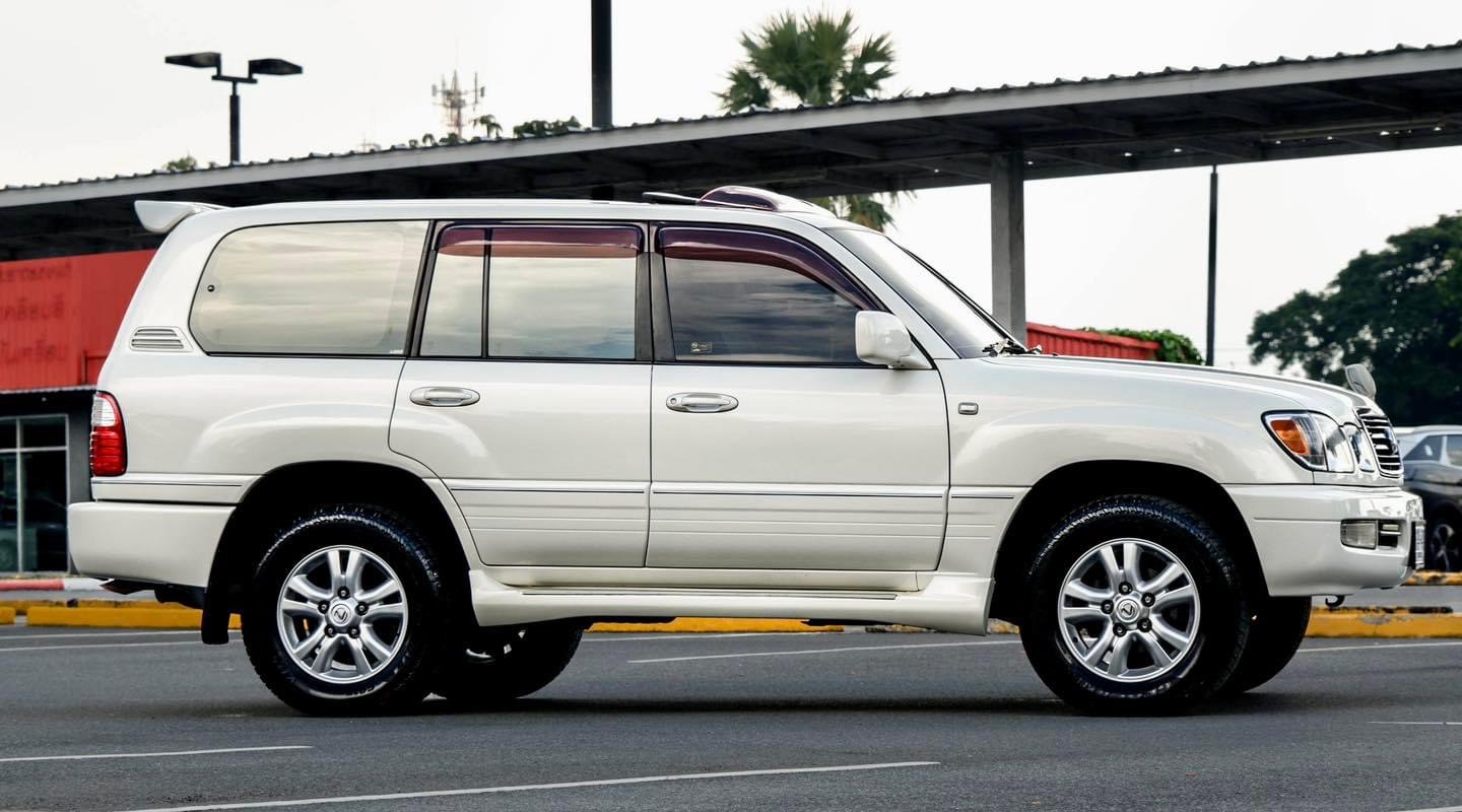 Lexus LX470 4.7L Cygnus รถออกห้าง Lexus Thailand ปี 2001