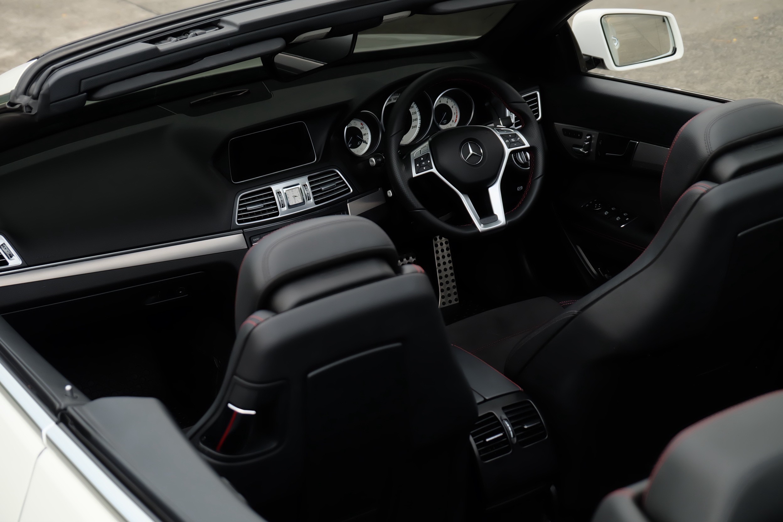 Mercedes Benz E-250 Facelift Carbriolet AMG Sport Plus ปี 2016