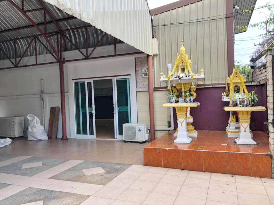 ให้เช่า โฮมออฟฟิศ MRTแยกไฟฉาย 300เมตร