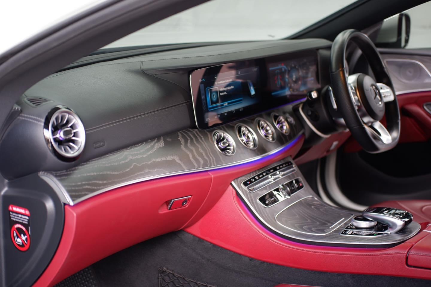 Mercedes-Benz CLS300d AMG ปี 2020