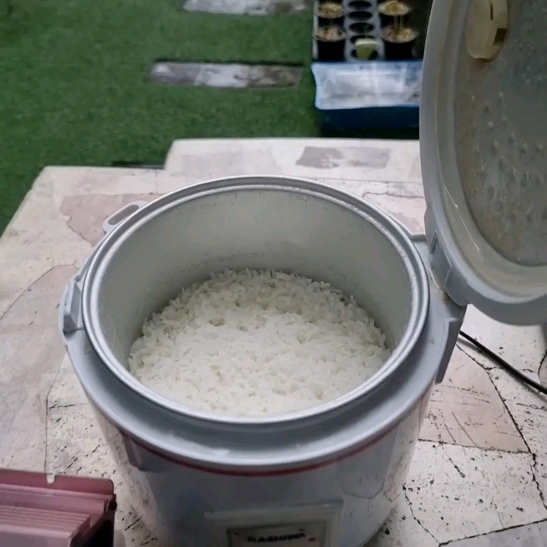 ตัวแปลงไฟ 12V เป็นไฟบ้าน 220V ขนาด 3,000W ยี่ห้อ WE POWER MAX