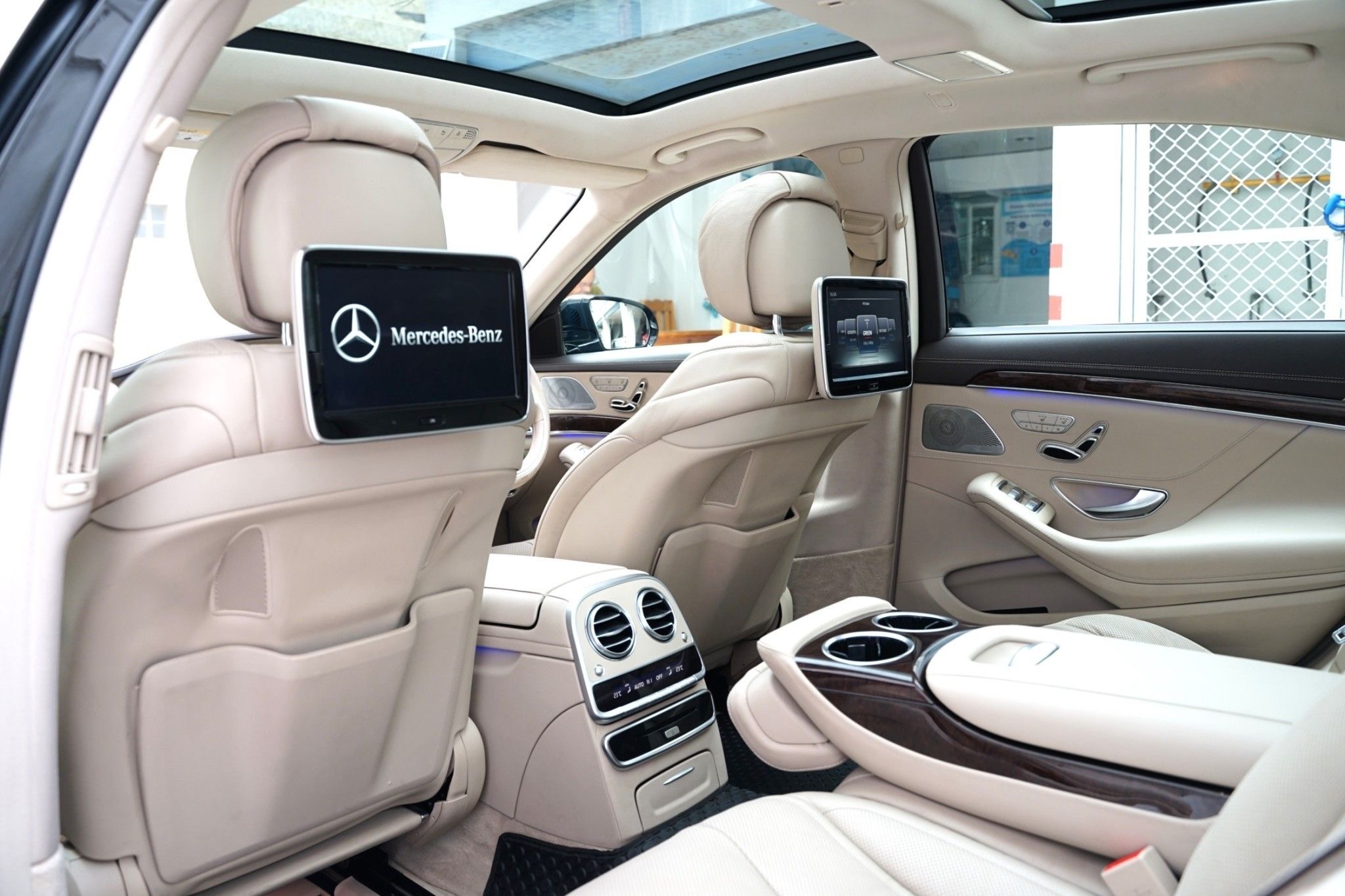 Mercedes Benz S500e Exclusive W222 ปี 2016