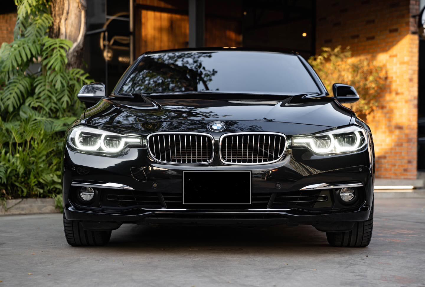 BMW 330e Luxury Plugin-Hybrid รุ่นF30 ปี 2017