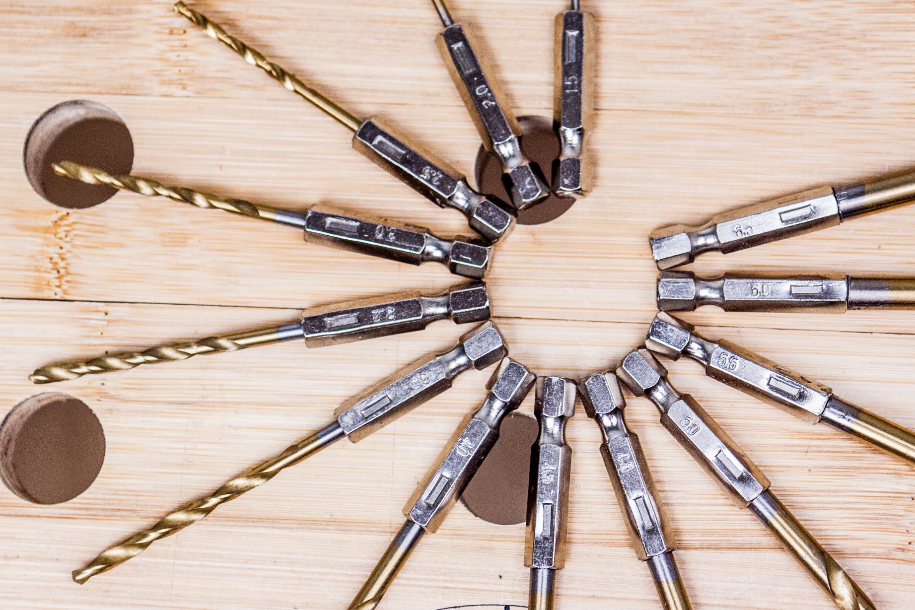 MARCH ดอกสว่านหัว 6 เหลี่ยม ชุด 13ดอก 1 ชุด