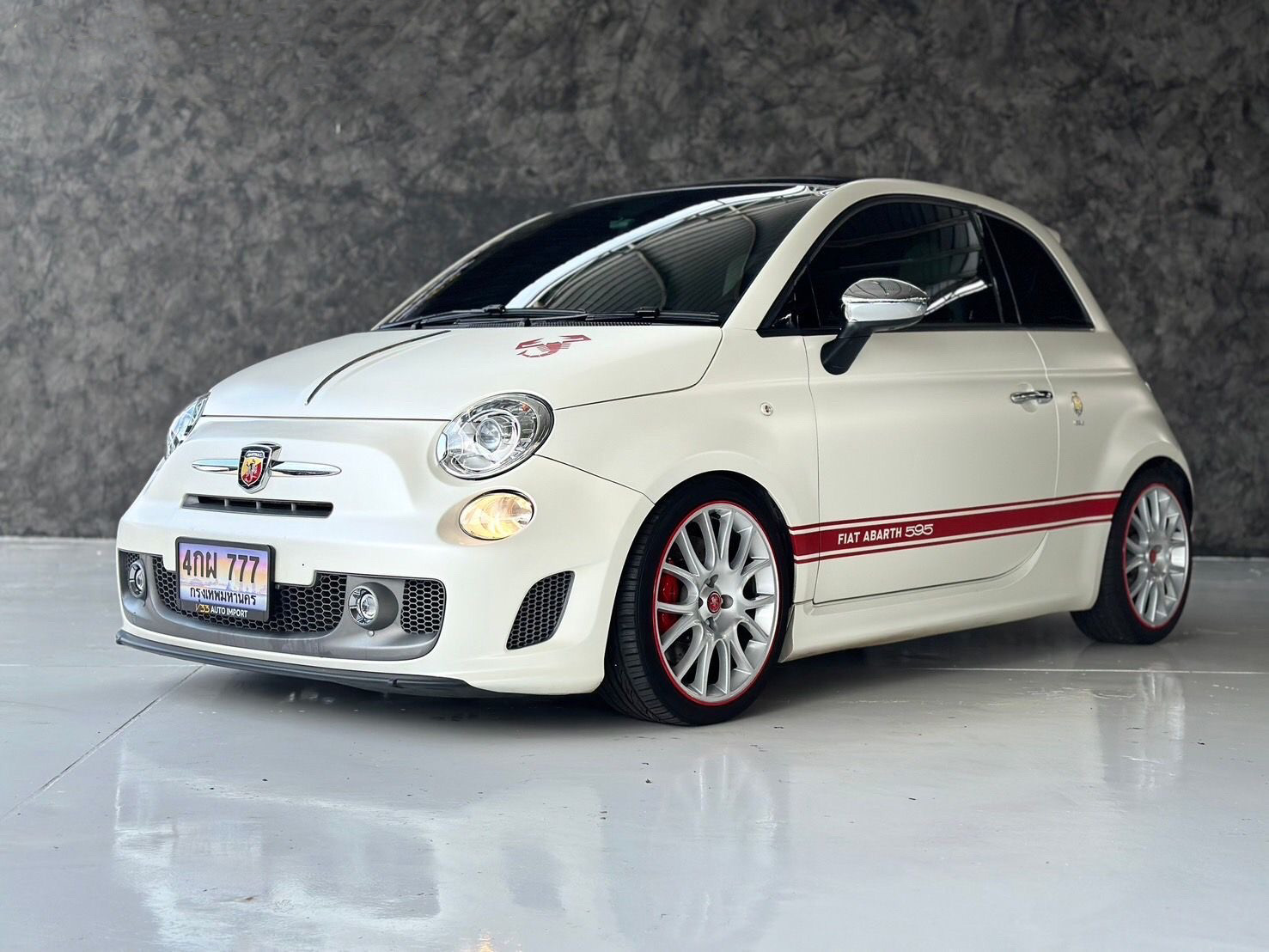 Fiat Abarth 595 50th Anniversary ปี 2014