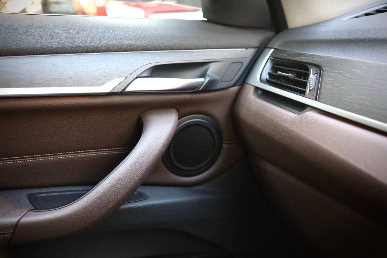 BMW X1 sDrive18d xLine ปี 2016