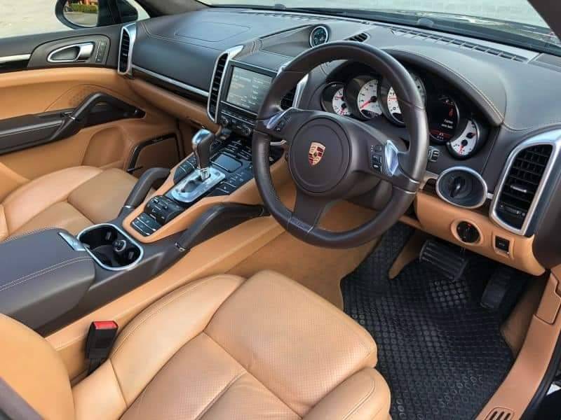 PORSCHE DIESEL 3.0 V6 ปี 2013 **ขายดาวน์**