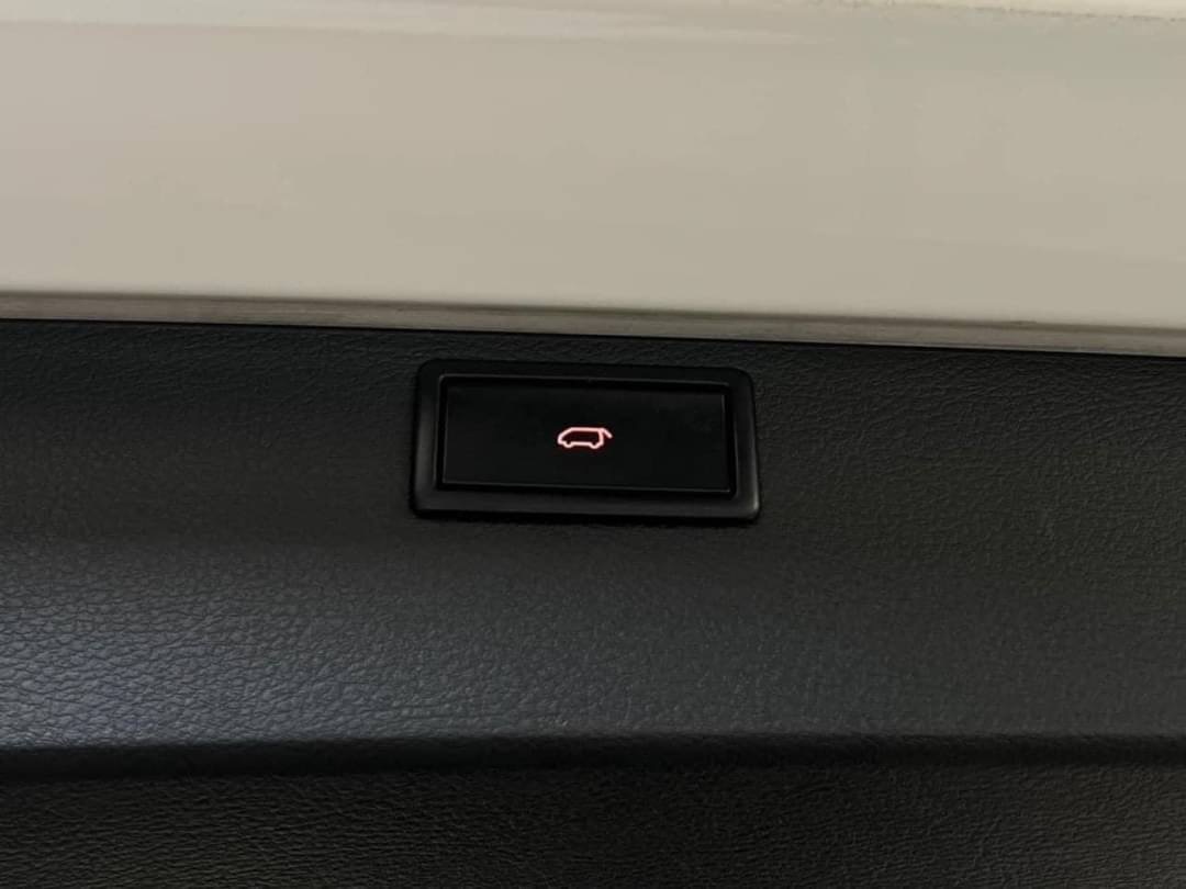 VOLK CARAVELLE 2.0Diesel ปี 2018