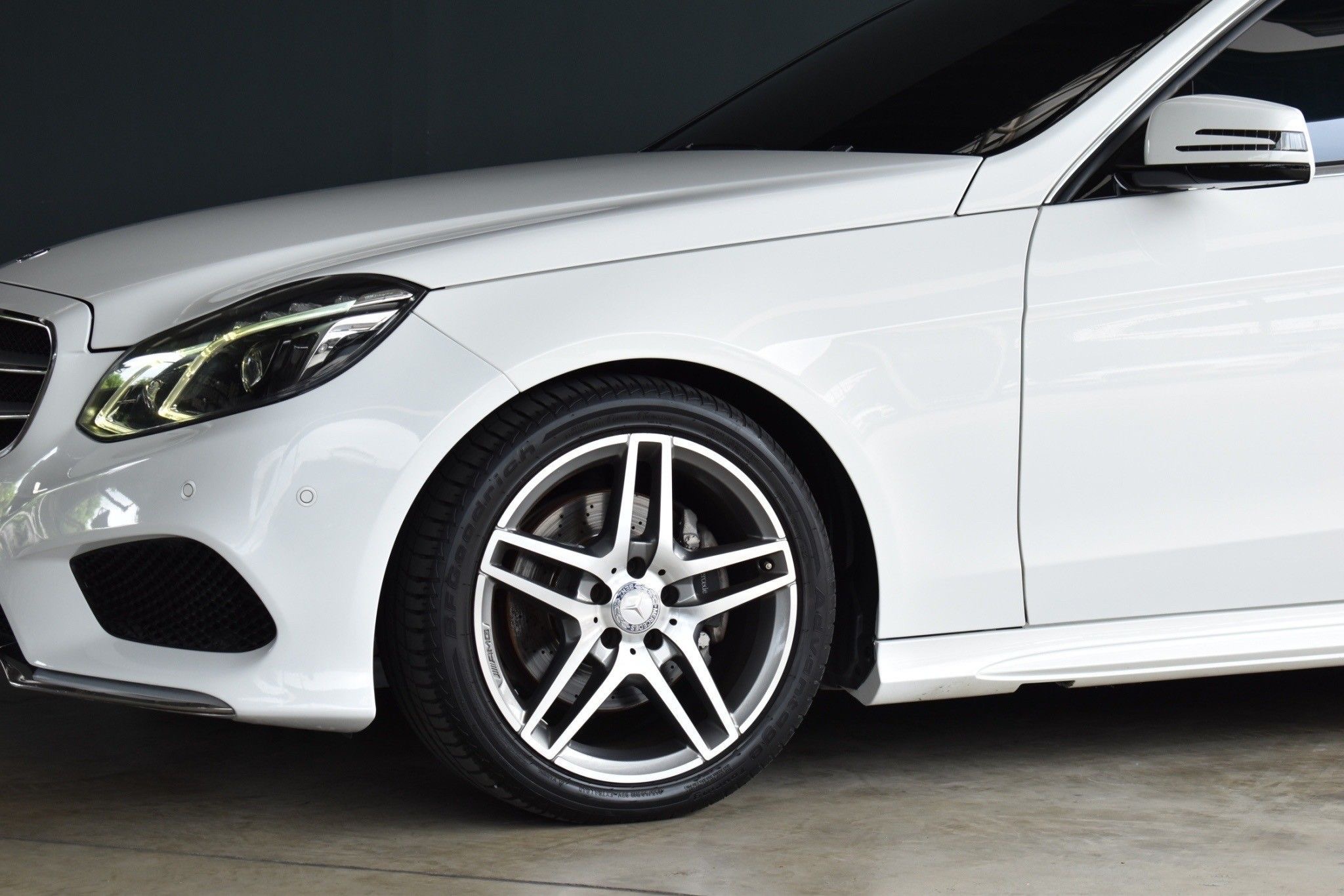 Mercedes Benz E300 AMG ปี 2014