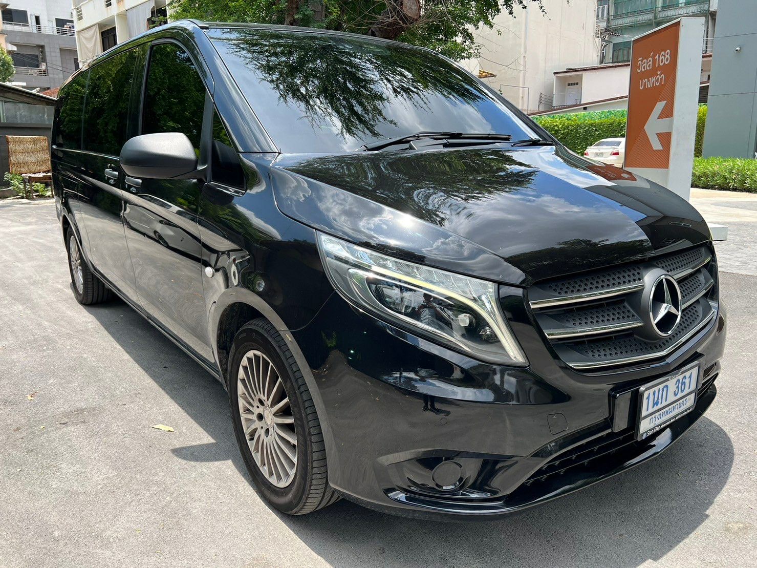Benz Vito 116 ปี 2016