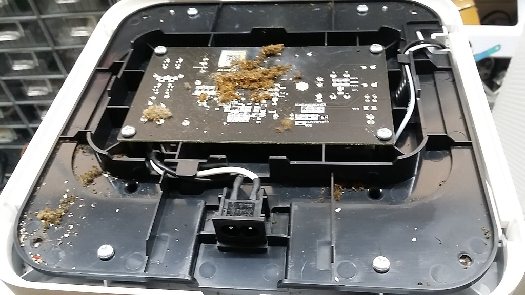 ซ่อมเครื่องฟอกอากาศ ยี่ห้อ Xiaomi รุ่น Mi Air Purifier 3 อาการเปิดไม่ติด