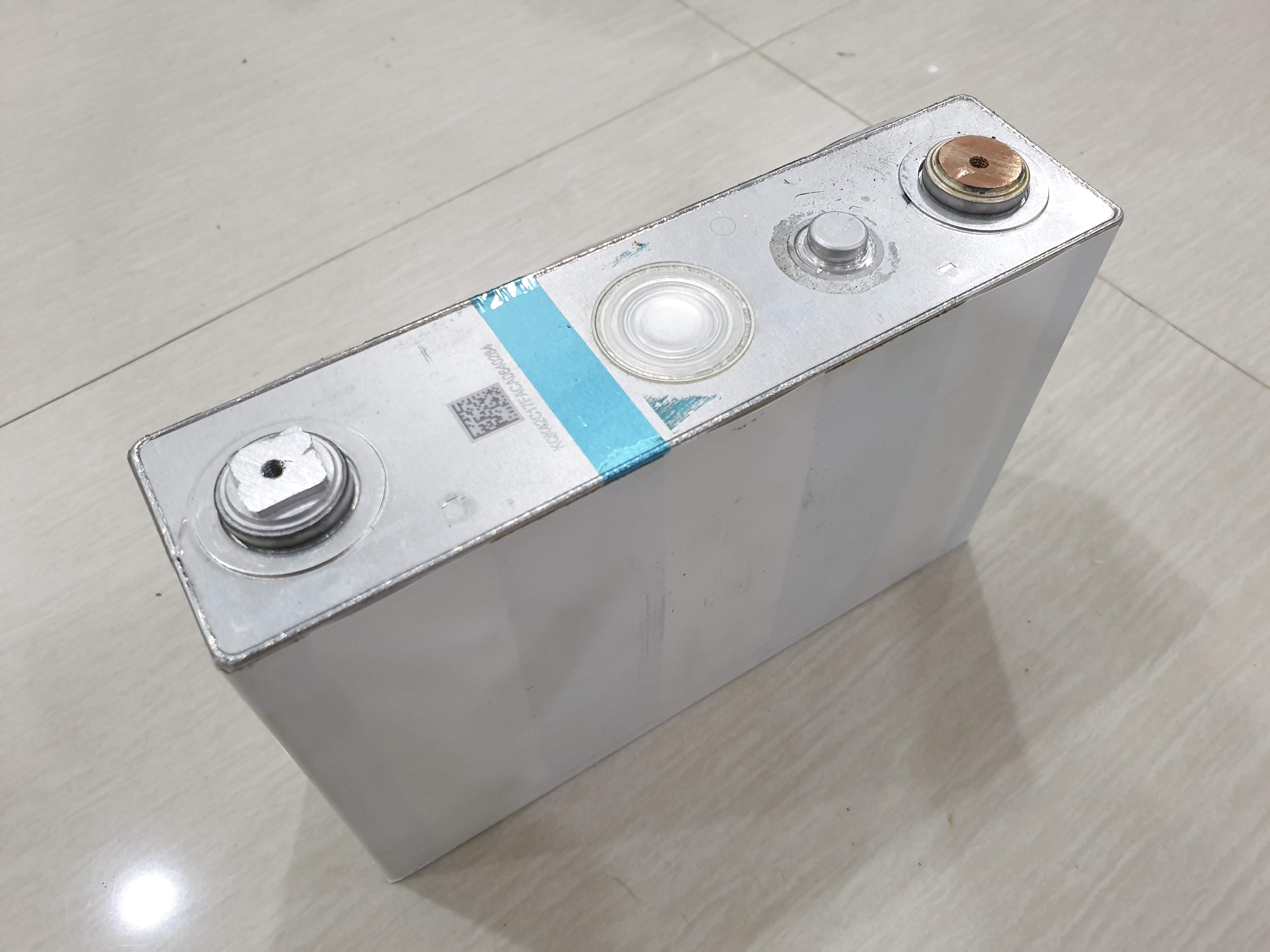 lithium battery lifepo4 BYD แบตลิเทียมยี่ห้อ BYD 3.2v 72Ah CCA สูงถึง 3000