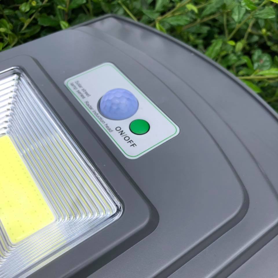 โคมไฟโซล่าเซลล์ โคมไฟถนน 60 W