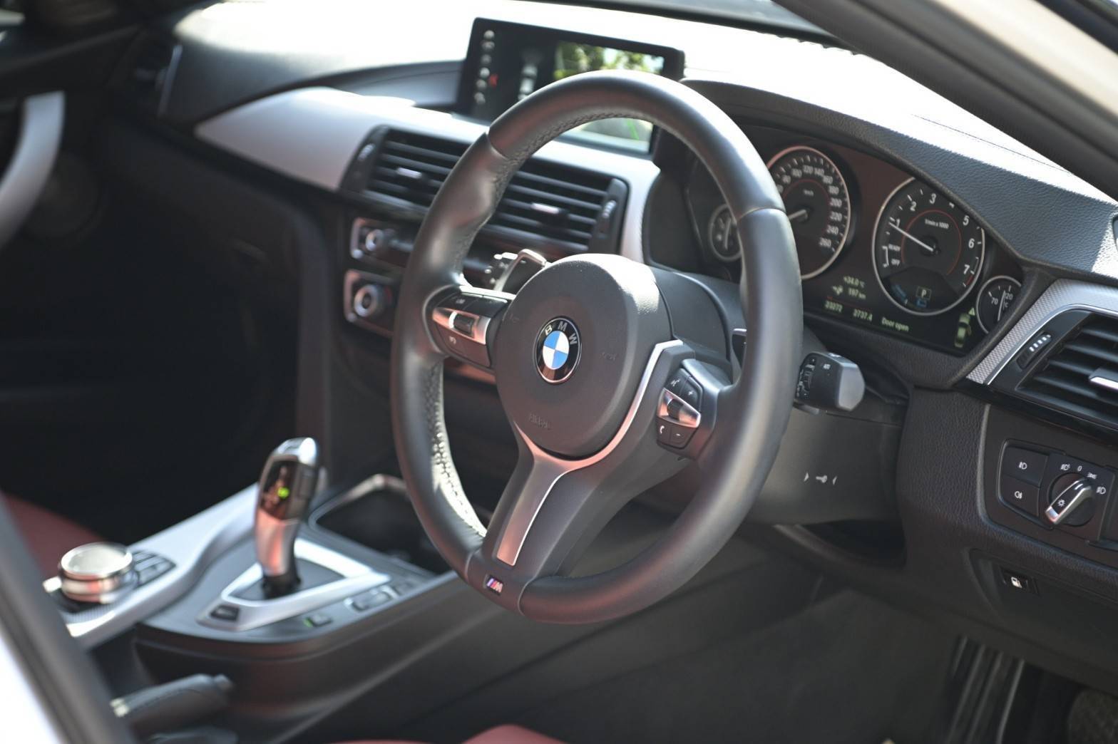 BMW 330e M SPORT ปี 2018