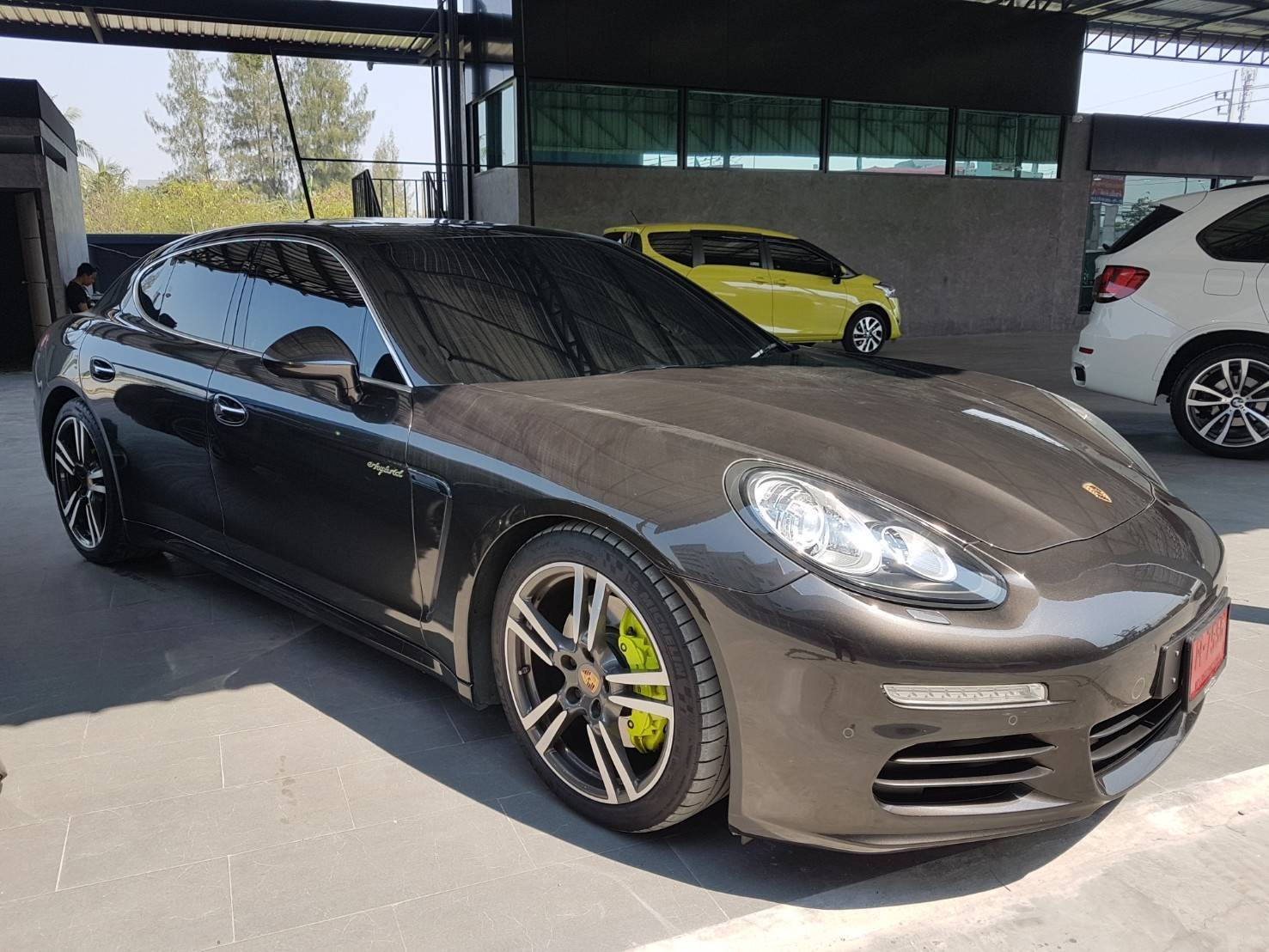 Porsche Panamera S e-hybrid ปี 2014