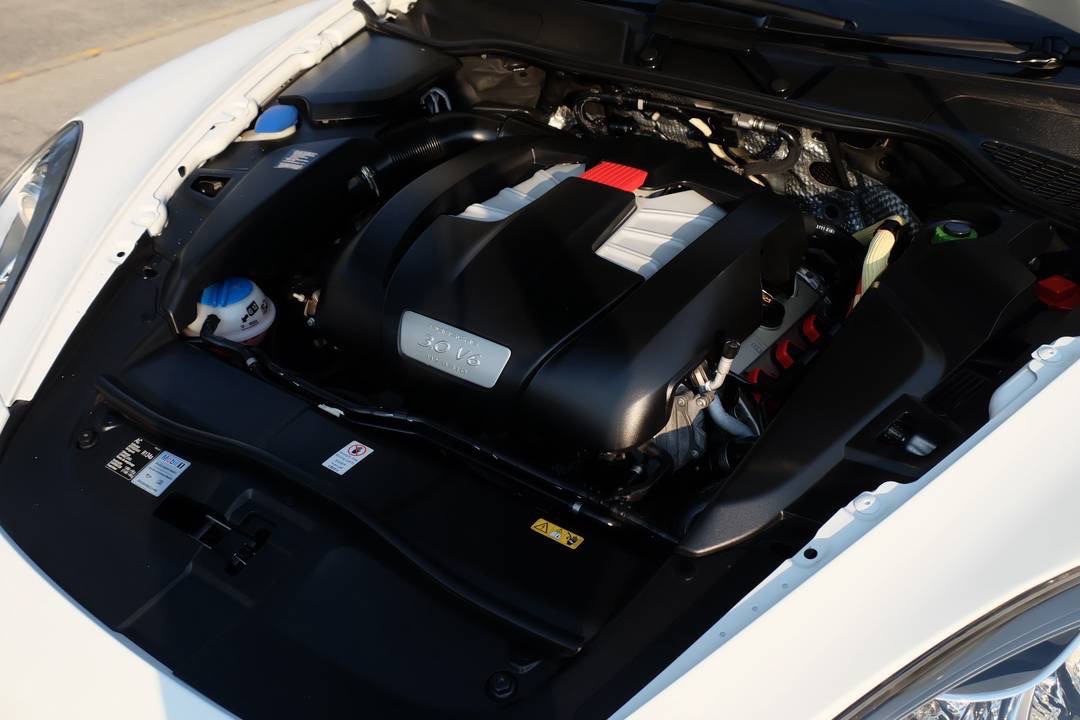 Porsche Cayenne S 3.0 V6 Hybrid ปี 2013
