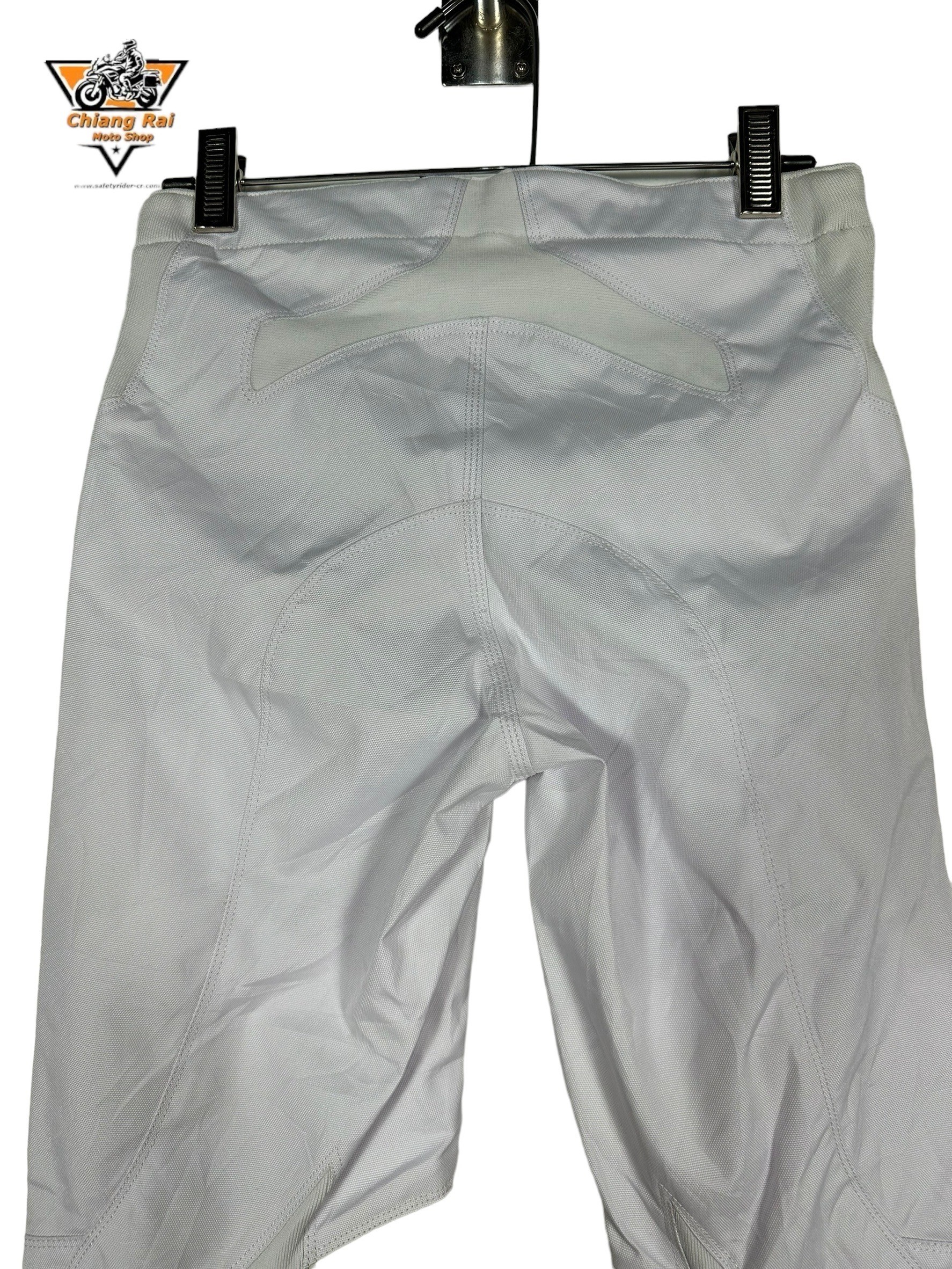 กางเกงขี่มอเตอร์ไซด์ ( มือสอง ) E&A 644: เอว 28" ยาว 25" **NO RBAND**
