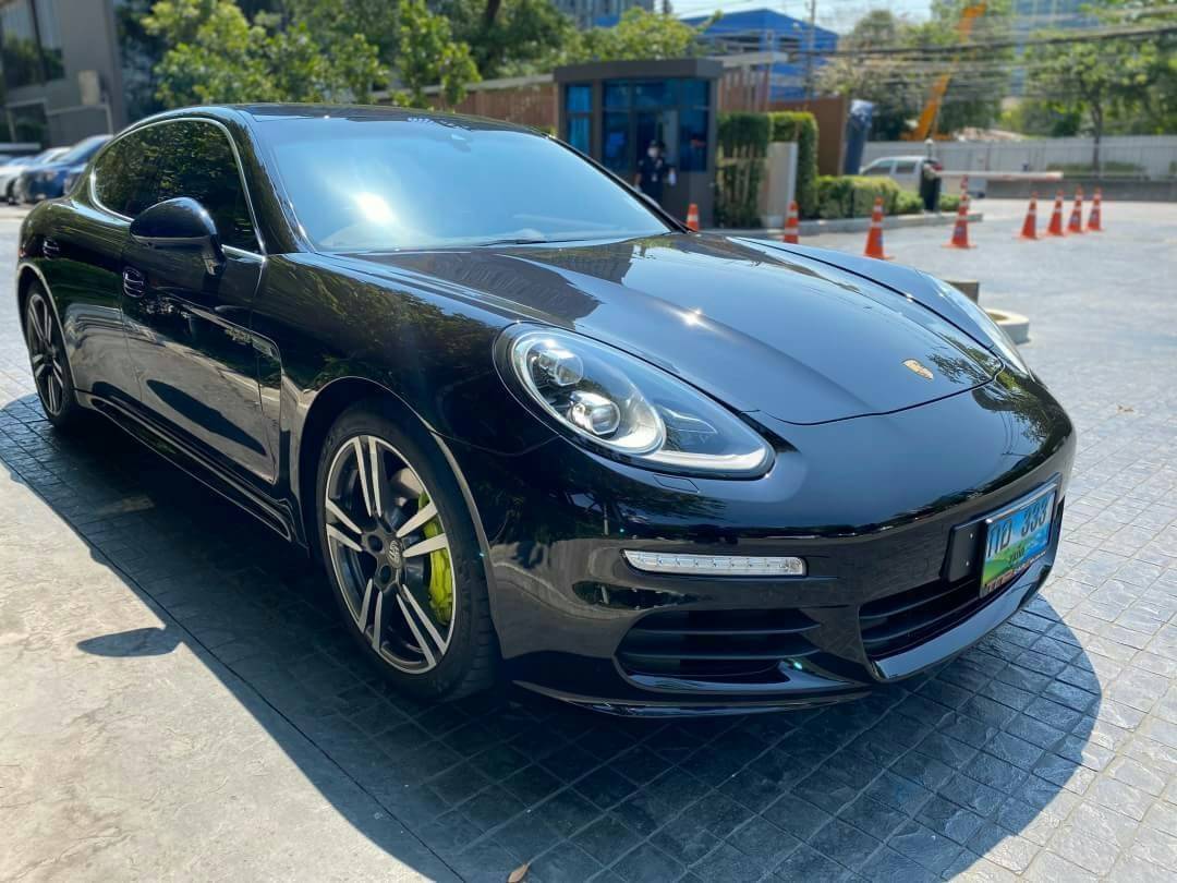 Panamera se hybrid plugin ปี 2016