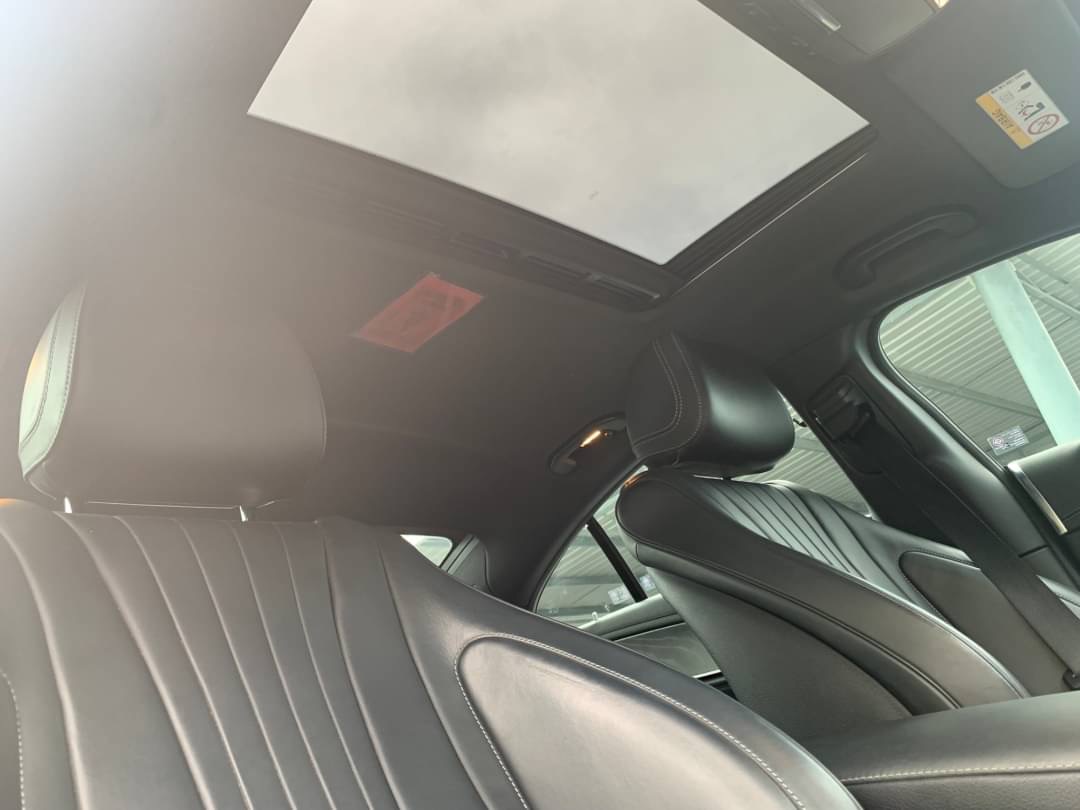 Mercedes Benz CLS300d AMG ปี 2019