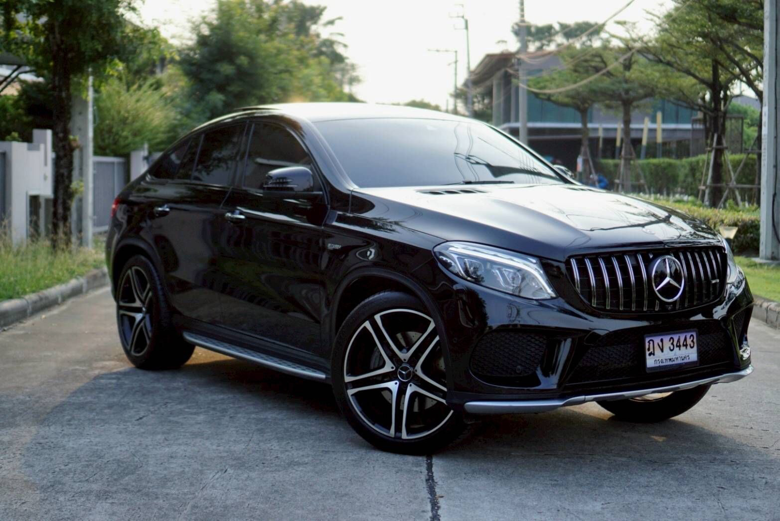 Mercedes GLE43 4MATIC Coupe Amg ปี 2017