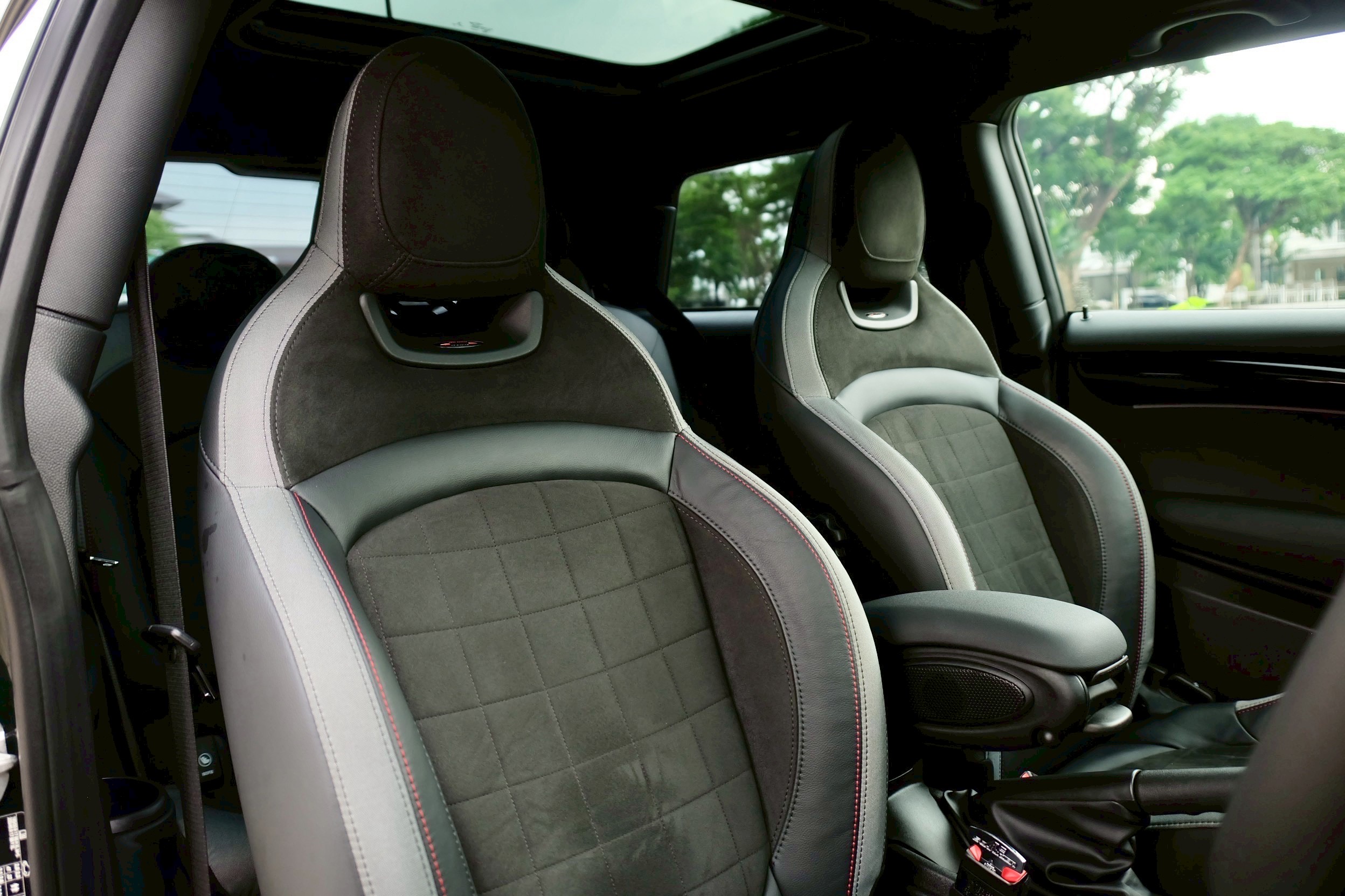 Mini F56 LCI2 John Cooper Work ปี 2022