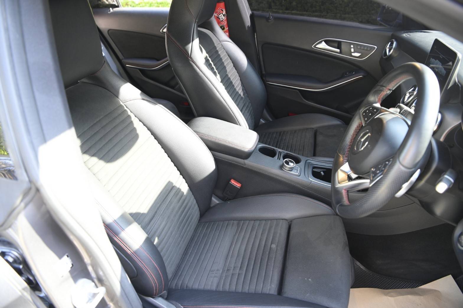 Mercedez-Benz CLA 250 AMG ปี 2018