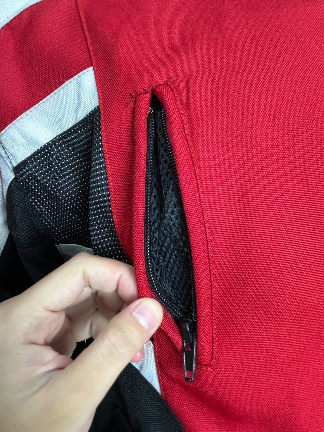 เสื้อขี่มอเตอร์ไซด์( มือสอง) CRSB 036 : อก 46" ยาว 25" (L) **FrankThomas**