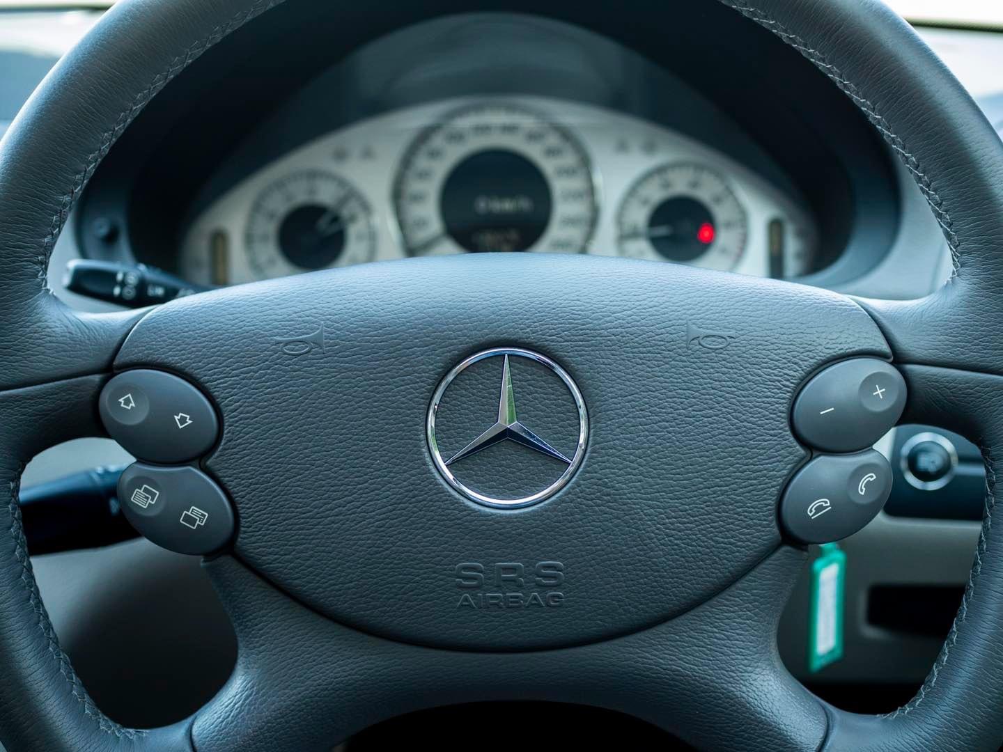 MERCEDES BENZ E 230 2.5 AVANTGARDE Minorchange ปี 2008