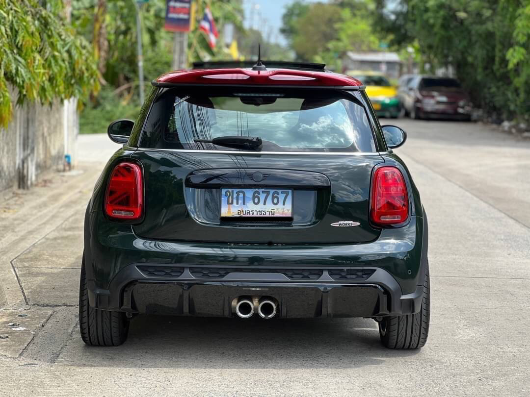 MINI John Cooper Works LCI ปี 2021
