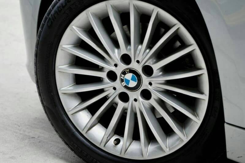 BMW 320i Luxury Line(เครื่องเบนซิน) ปี2016**RESERVED**