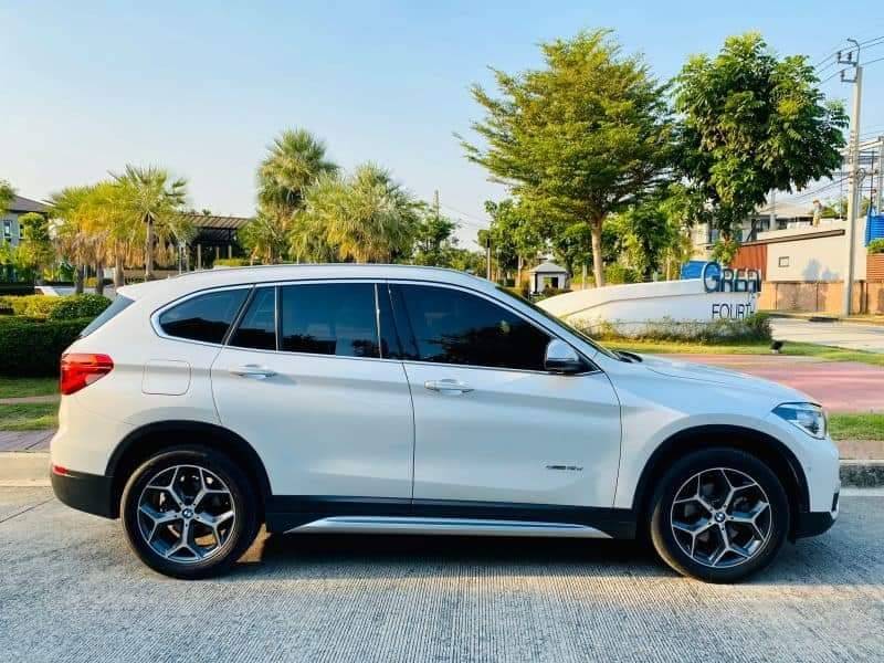 BMW X1 1.8d xLine ปี 2017