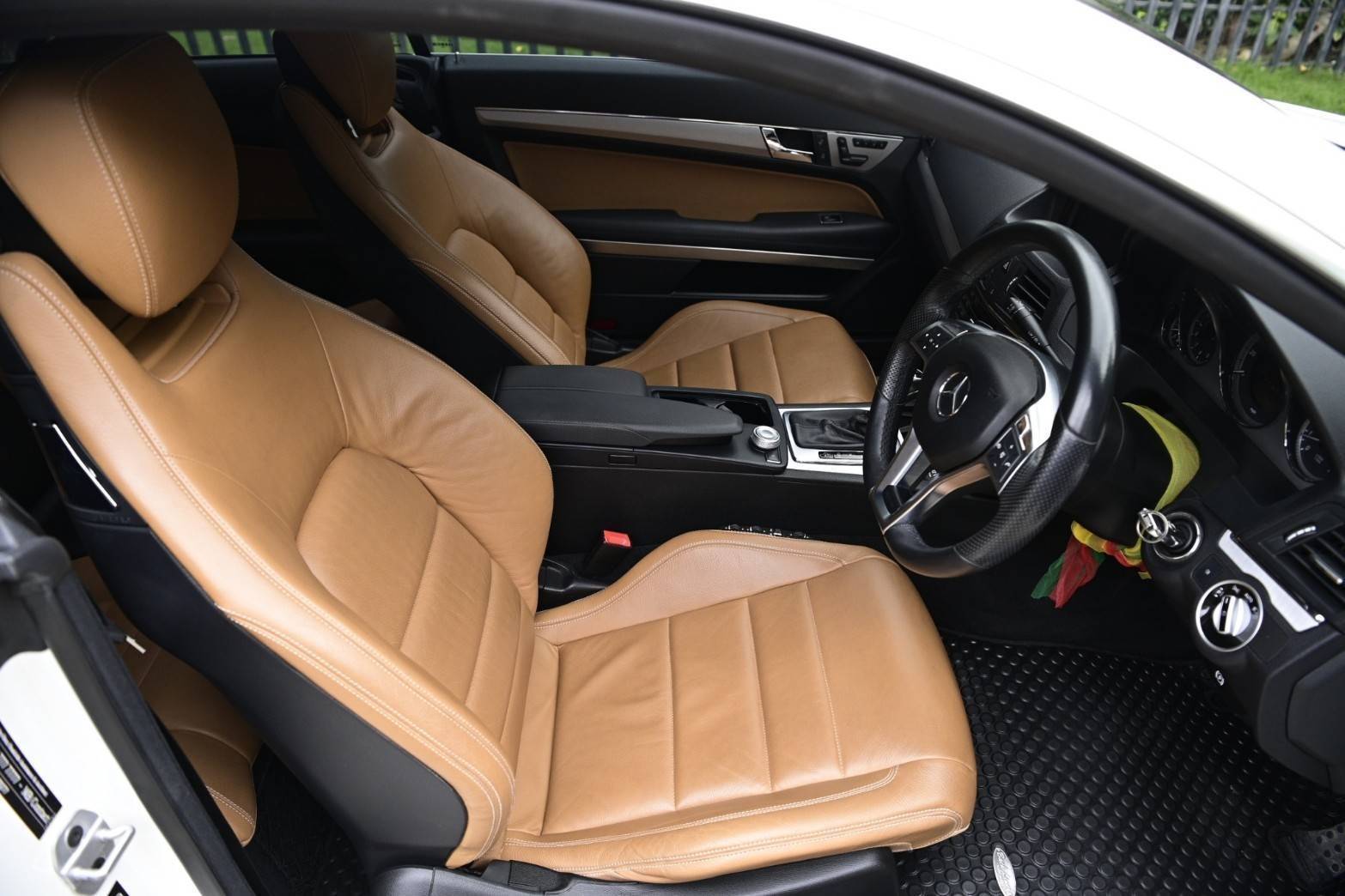 Mercedez-Benz E200 Coupe ปี2013🔖Sold Oit🔖