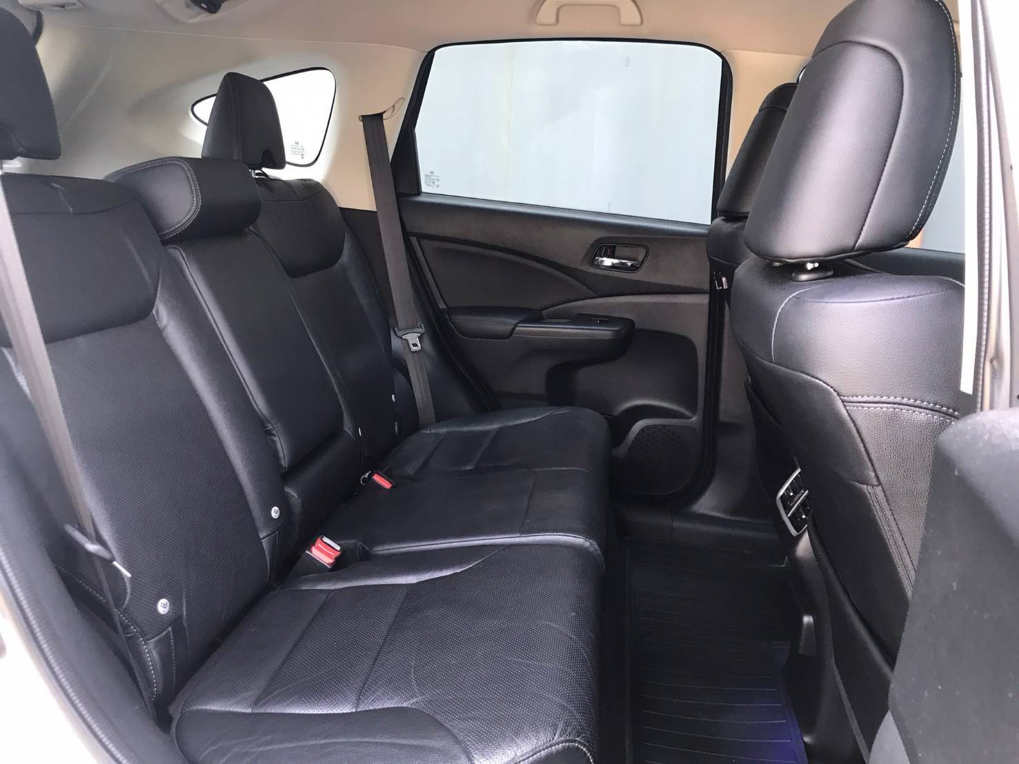 Honda CRV 2.4EL 2WD AT (MNC) สีขาว ปี 2016