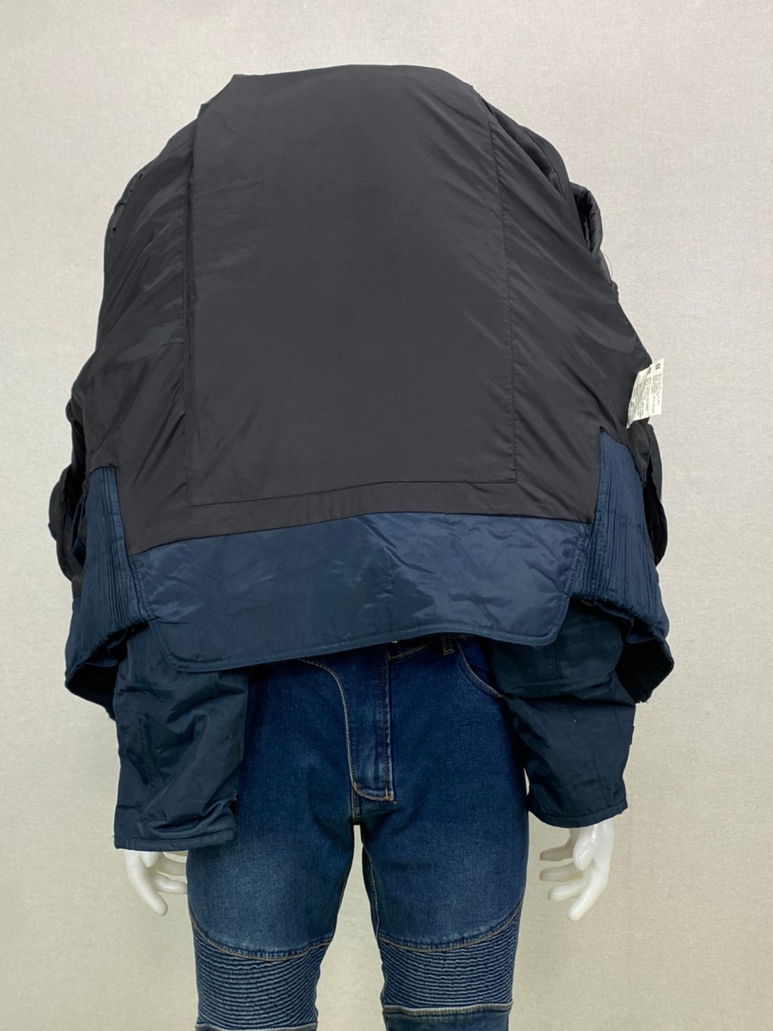 เสื้อขี่มอเตอร์ไซด์( มือสอง) RCS 999: อก 50" ยาว 25" **BERING**