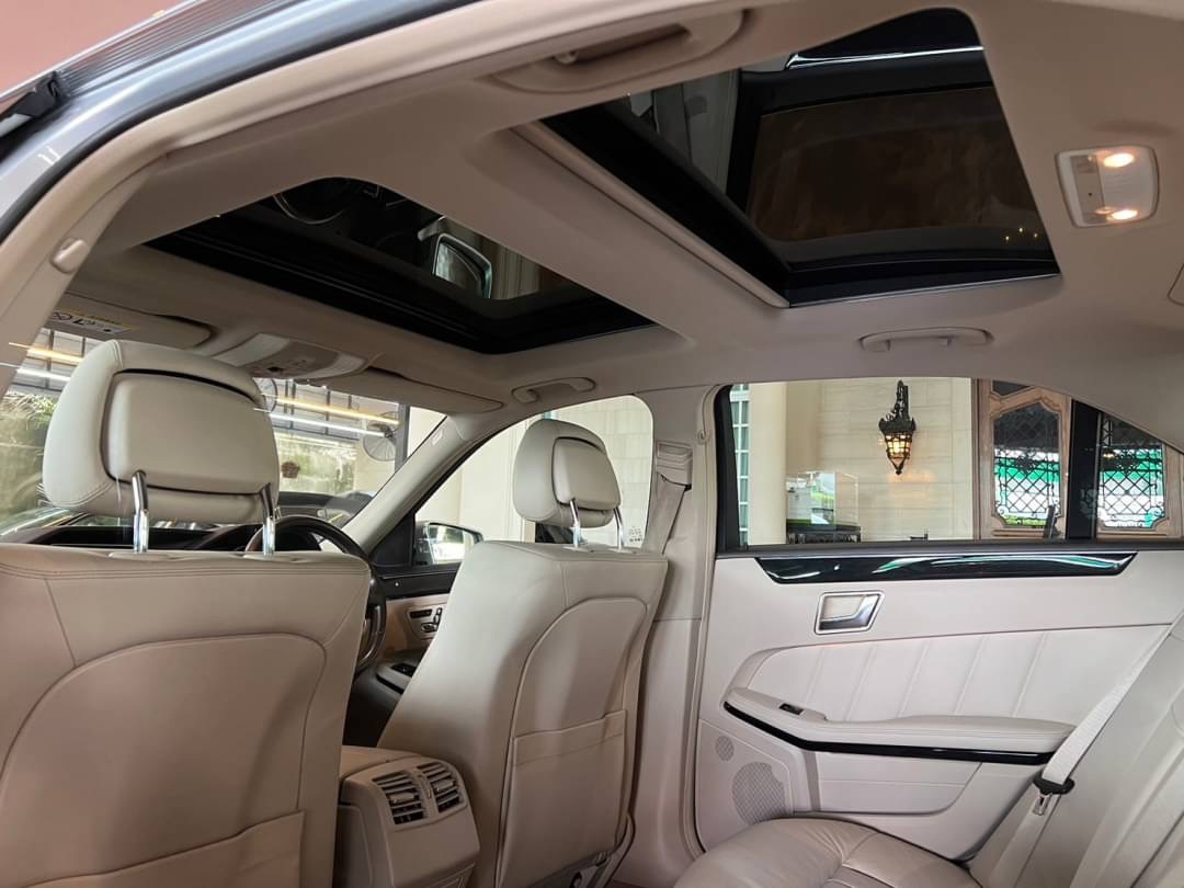 Mercedes Benz E200 Saloon MinorChange ปี 2014