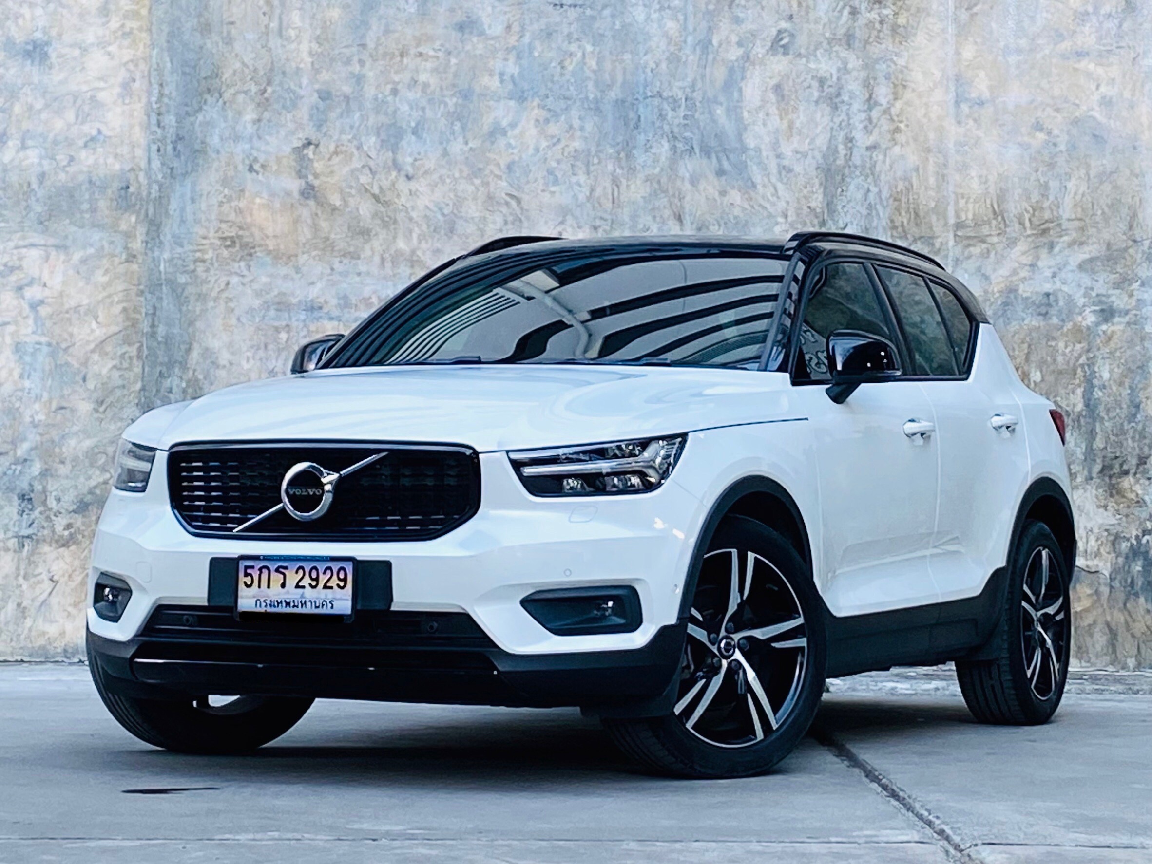 VOLVO XC40, 2.0 T5 AWD R-DESIGN ปี 2019