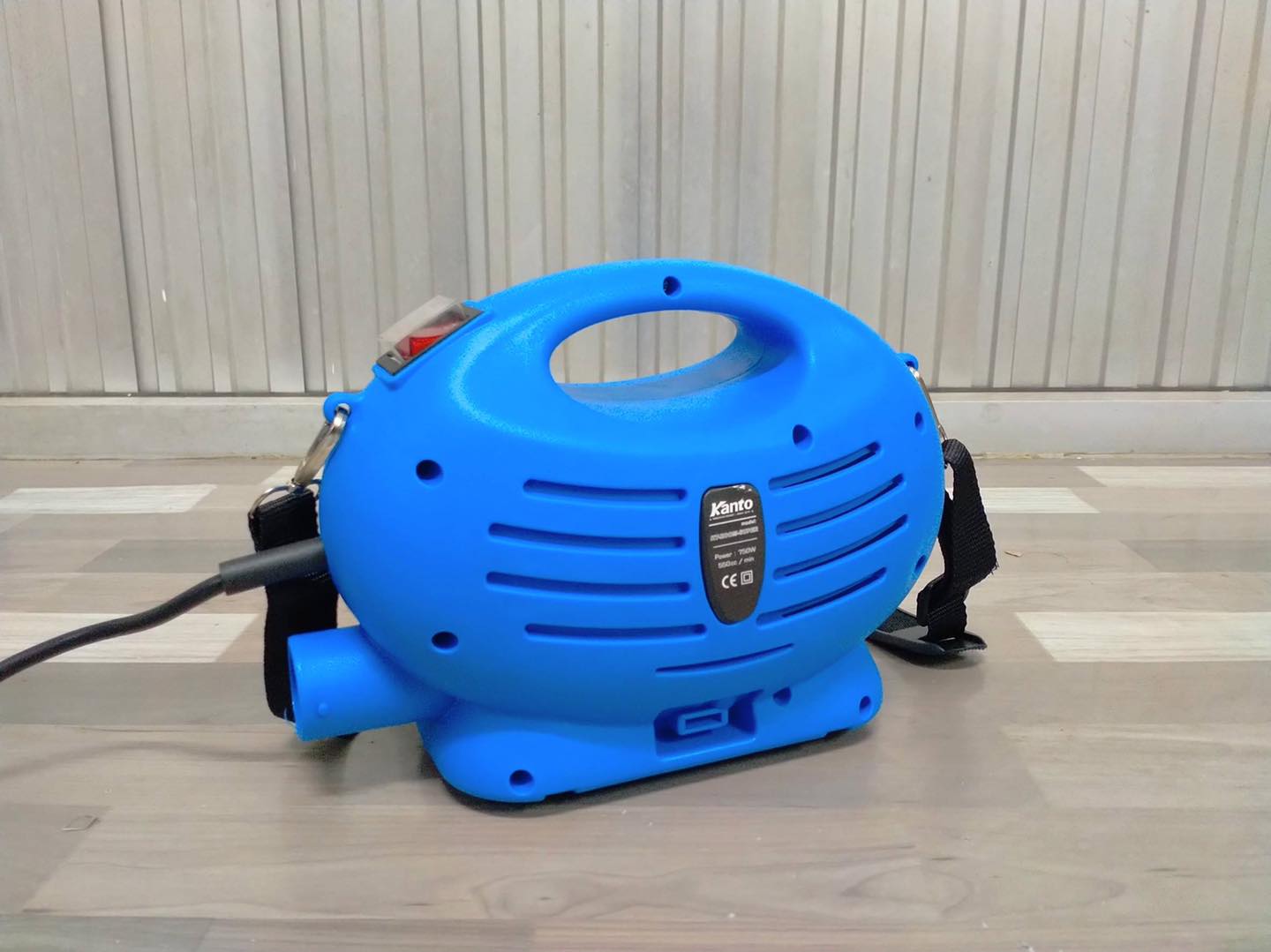 กาพ่นสีไฟฟ้ายี่ห้อ KANTO รุ่น KT-ZOOM-SUPER รุ่นถังอลูมิเนียม