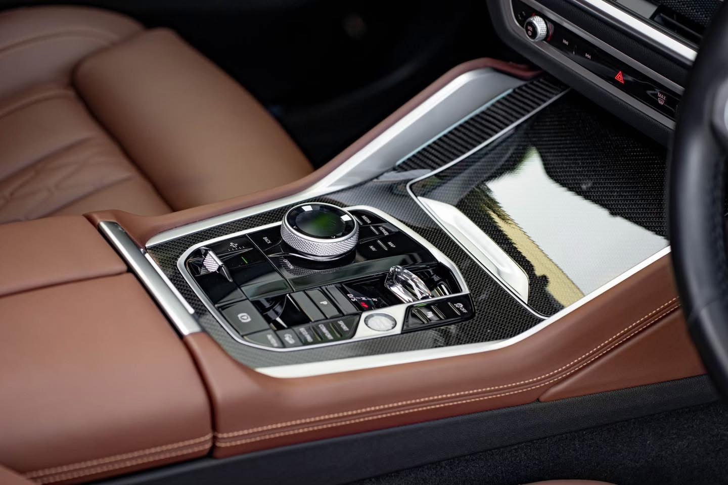 BMW X6 XDRIVE40i M SPORT PRO LCI ปี 2025 (ขายดาวน์)