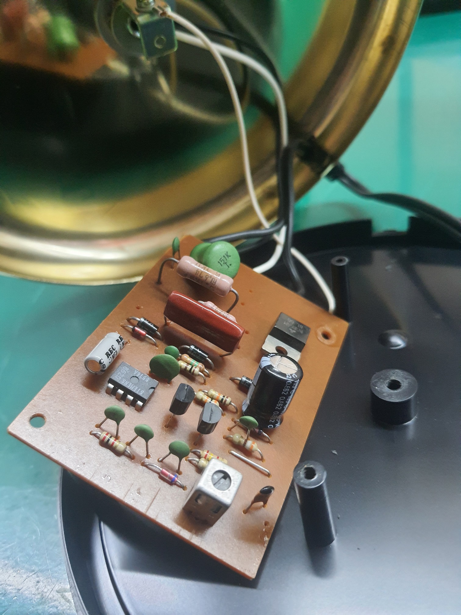 ซ่อมโคมไฟ Touch Sensor Light With Dimmer อาการเปิดไม่ติด