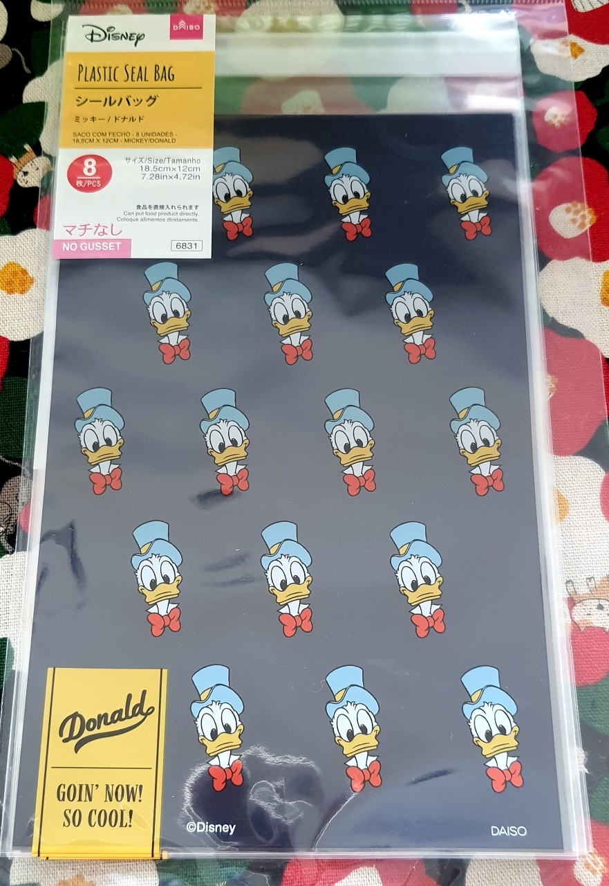 Disney Donald duck โดนัลด์ ดักซ์ bag ถุง ของแท้จากญี่ปุ่น Size : 18.5 x 12 cm 1 แพ๊ค มี 8 ชิ้น