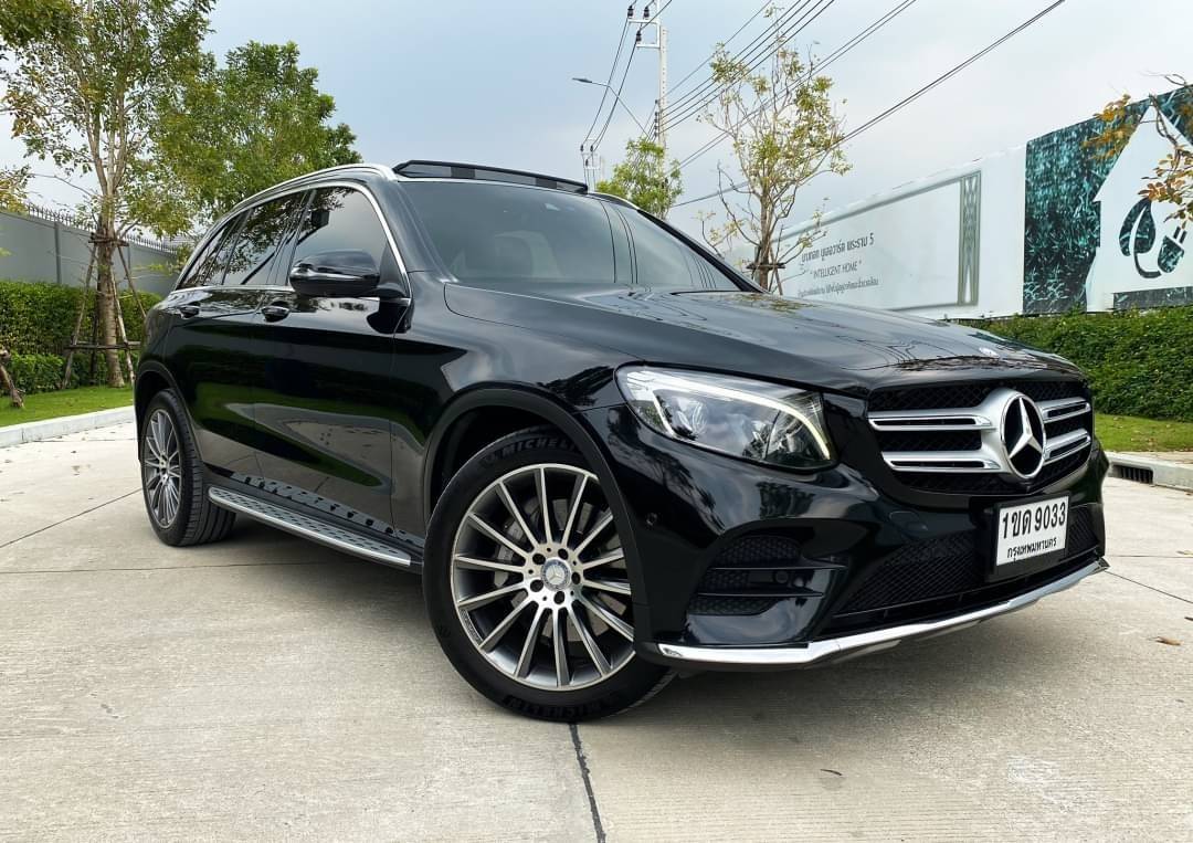 Mercedes-Benz GLC 250d AMG 4MATIC ปี 2016 จด 2017