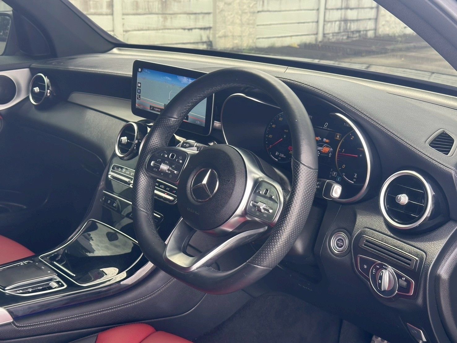 BENZ GLC220d COUPE AMG สีดำ ปี 2021