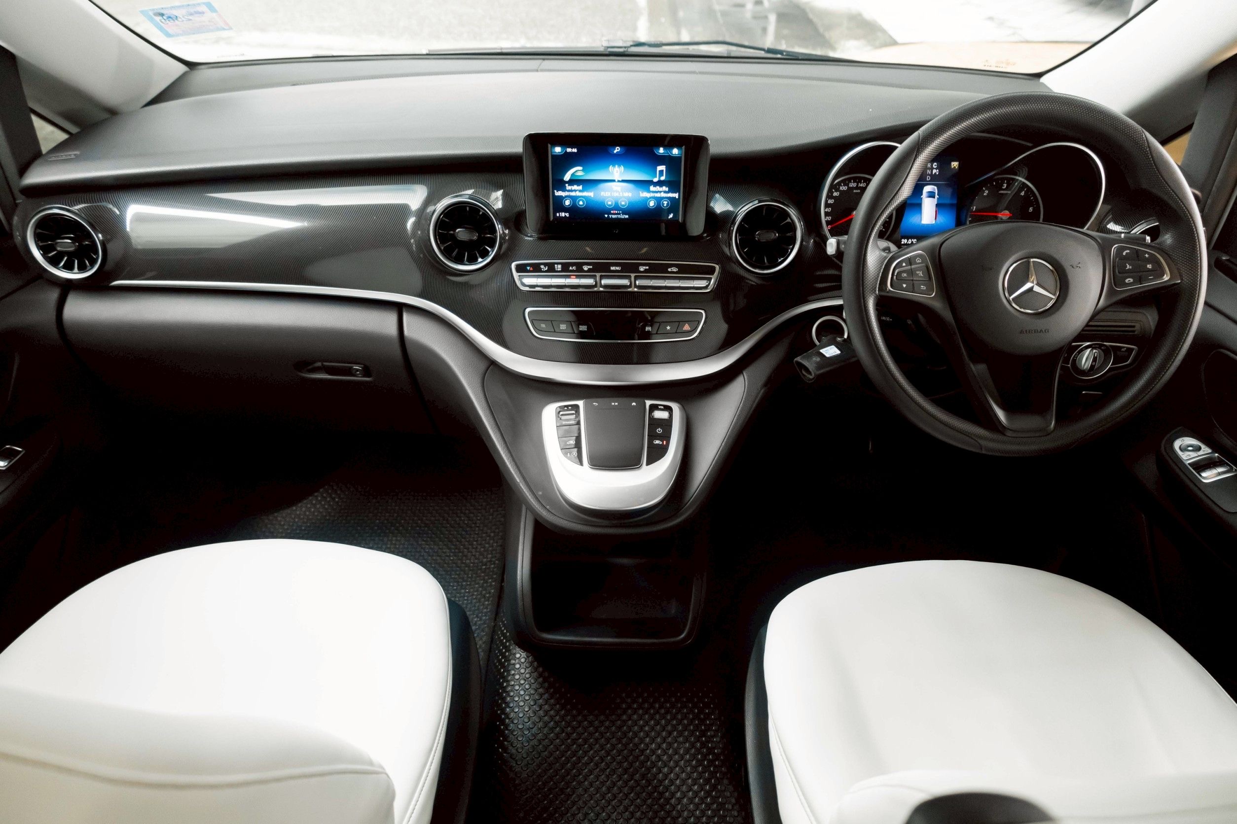 MERCEDES-BENZ V250d W447 ปี 2021