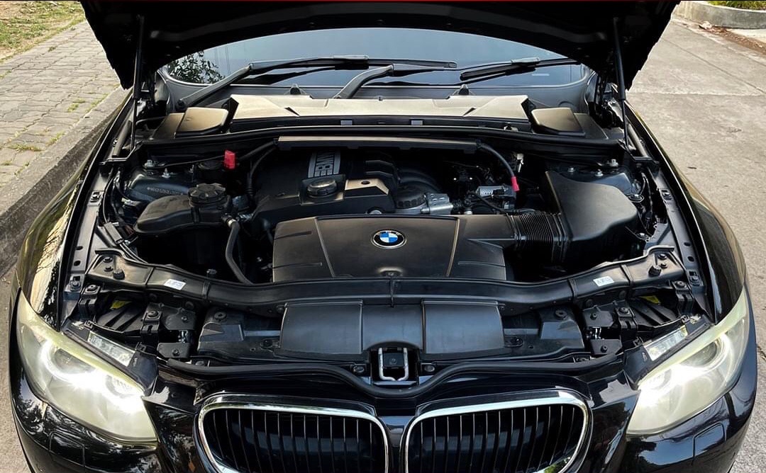 BMW 320i e93 ปี 2012