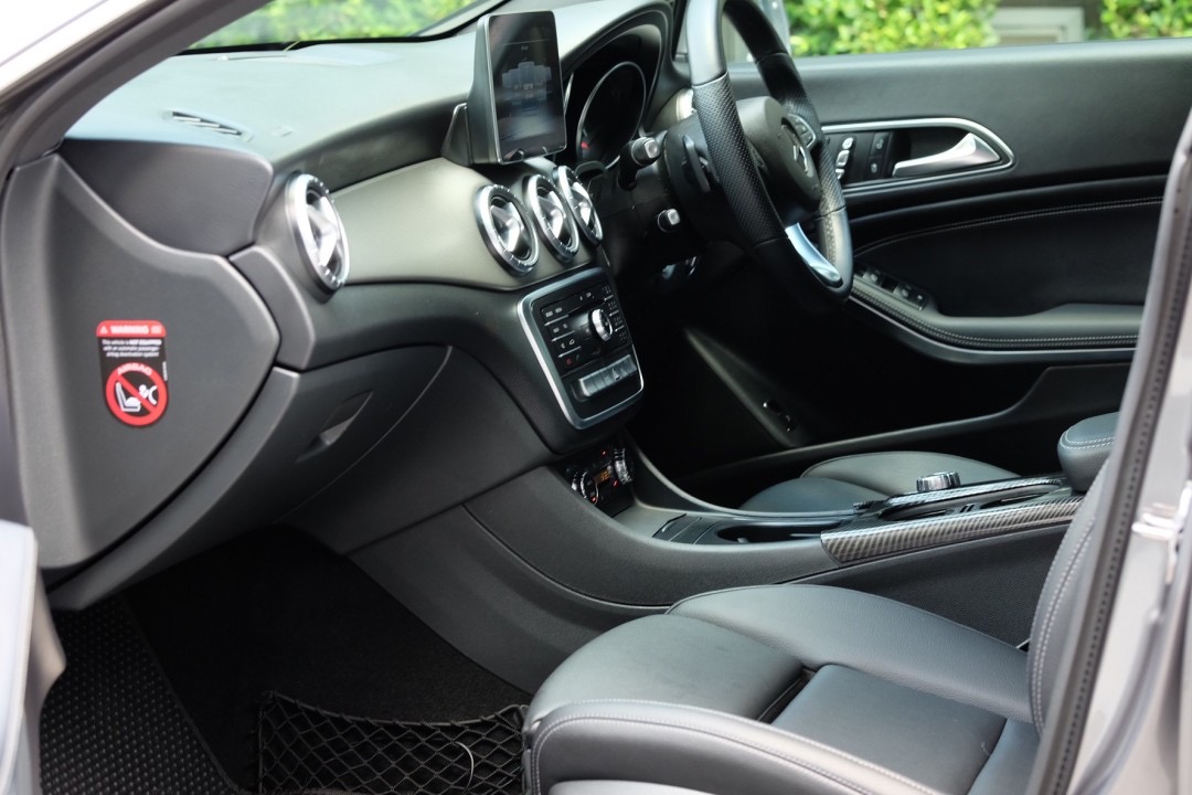 Mercedes Benz Cla200 facelift ปี 2019