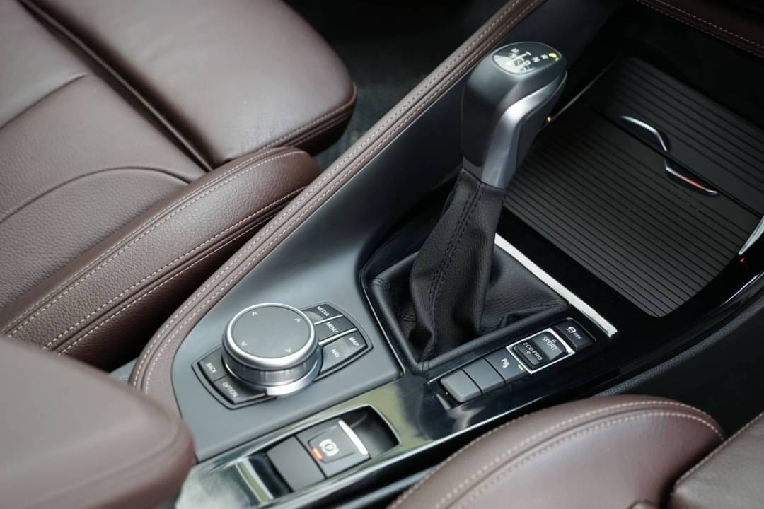 BMW X1 sDrive 20d M Sport ปี 2020 จดทะเบียน 2021