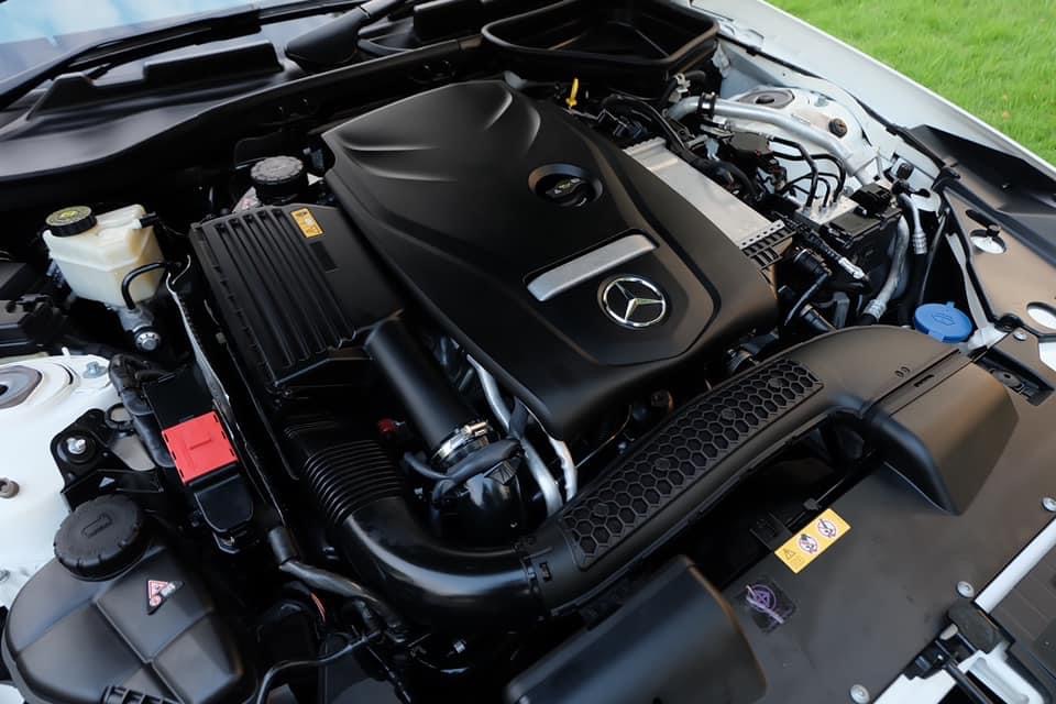 Mercedes Benz SLK200 AMG 9 Speed ปี 2016