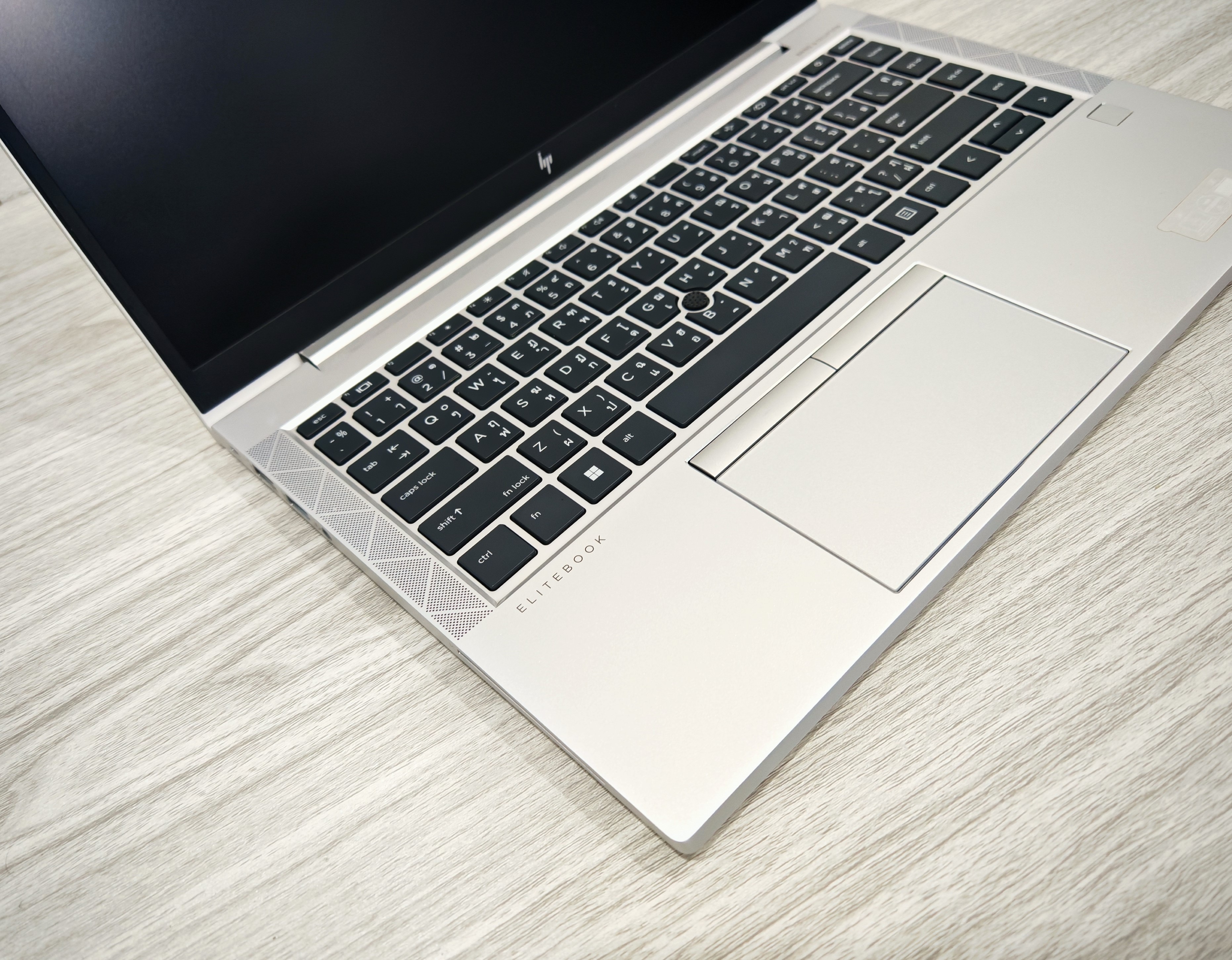 HP EliteBook 845 G8