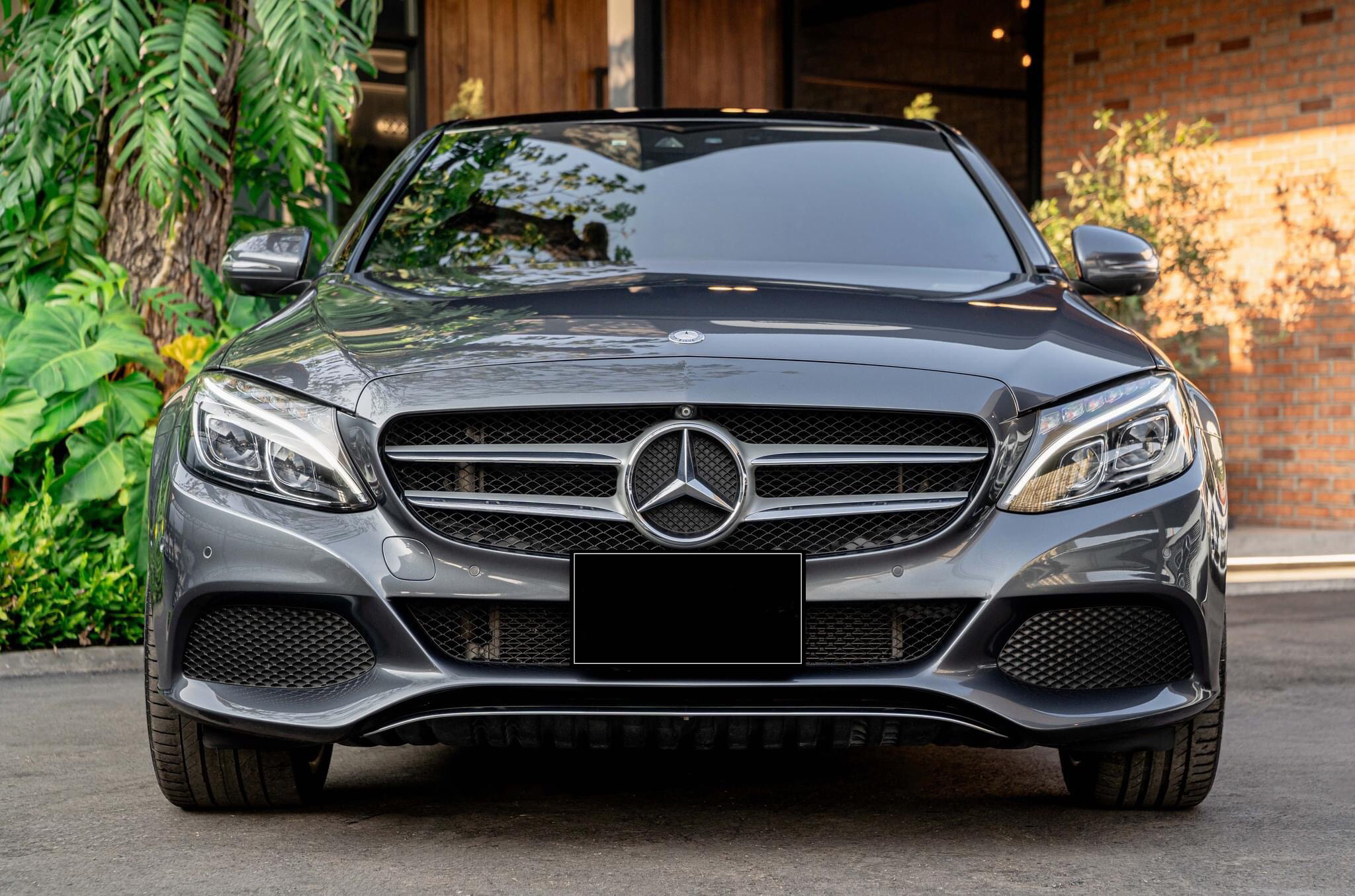 Mercedes-Benz C350e AMG Plug-in Hybrid ปี2017